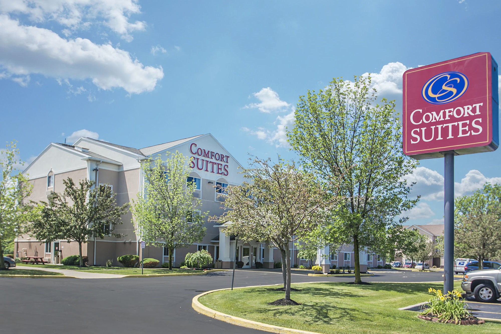 Comfort Suites Rochester Henrietta University Area Exterior photo